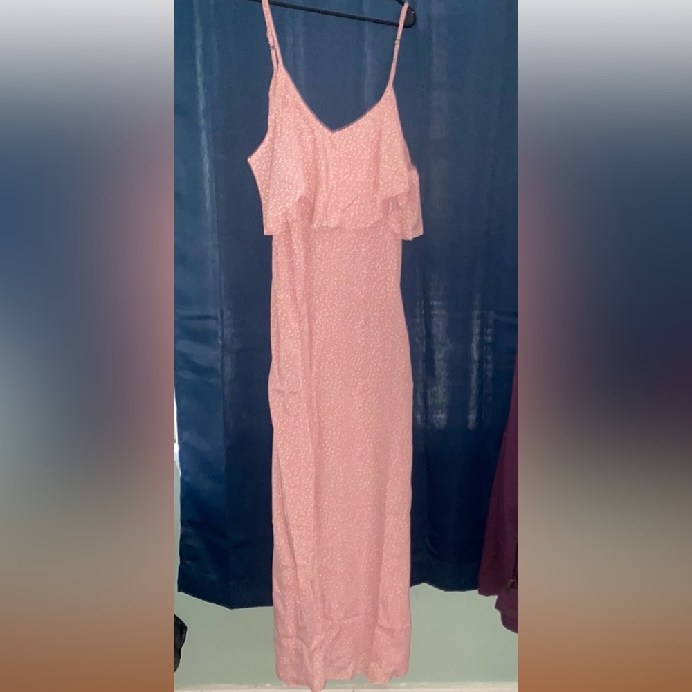 Flynn skye maxi dress, pink w white. Size L, Brand new nwt